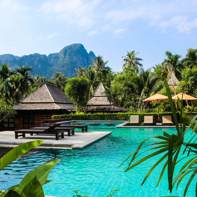Why Choose Our Travel Agency?
