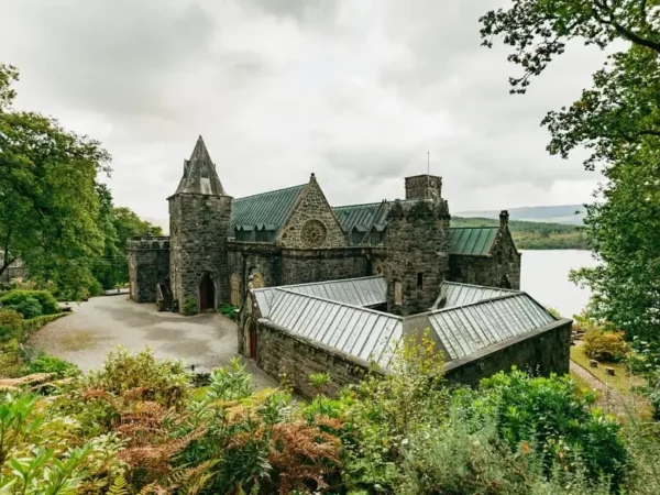 Oban, Glencoe, Highland Lochs & Castles Tour